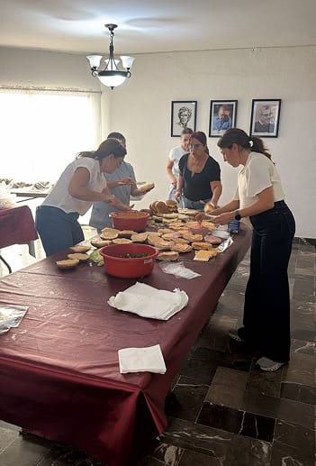 Elaboración de cena para 550